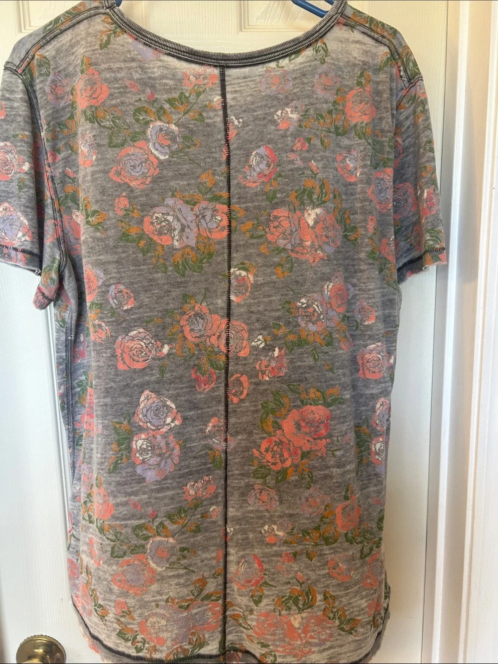 Free people Gray Floral Short Sleeve Tee - Pink Rose Print